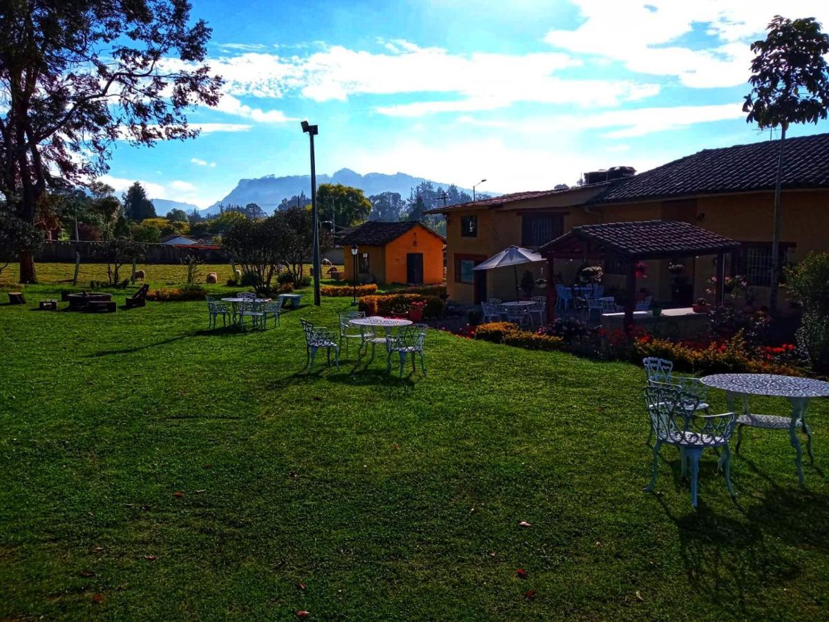 Hotel Campestre Franchesca タビオ エクステリア 写真