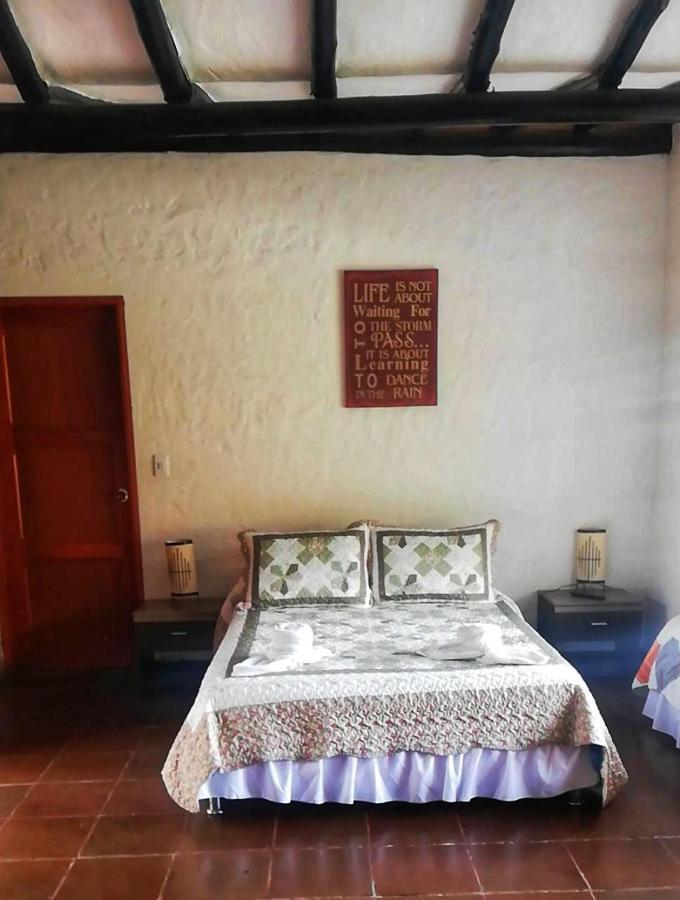 Hotel Campestre Franchesca タビオ エクステリア 写真