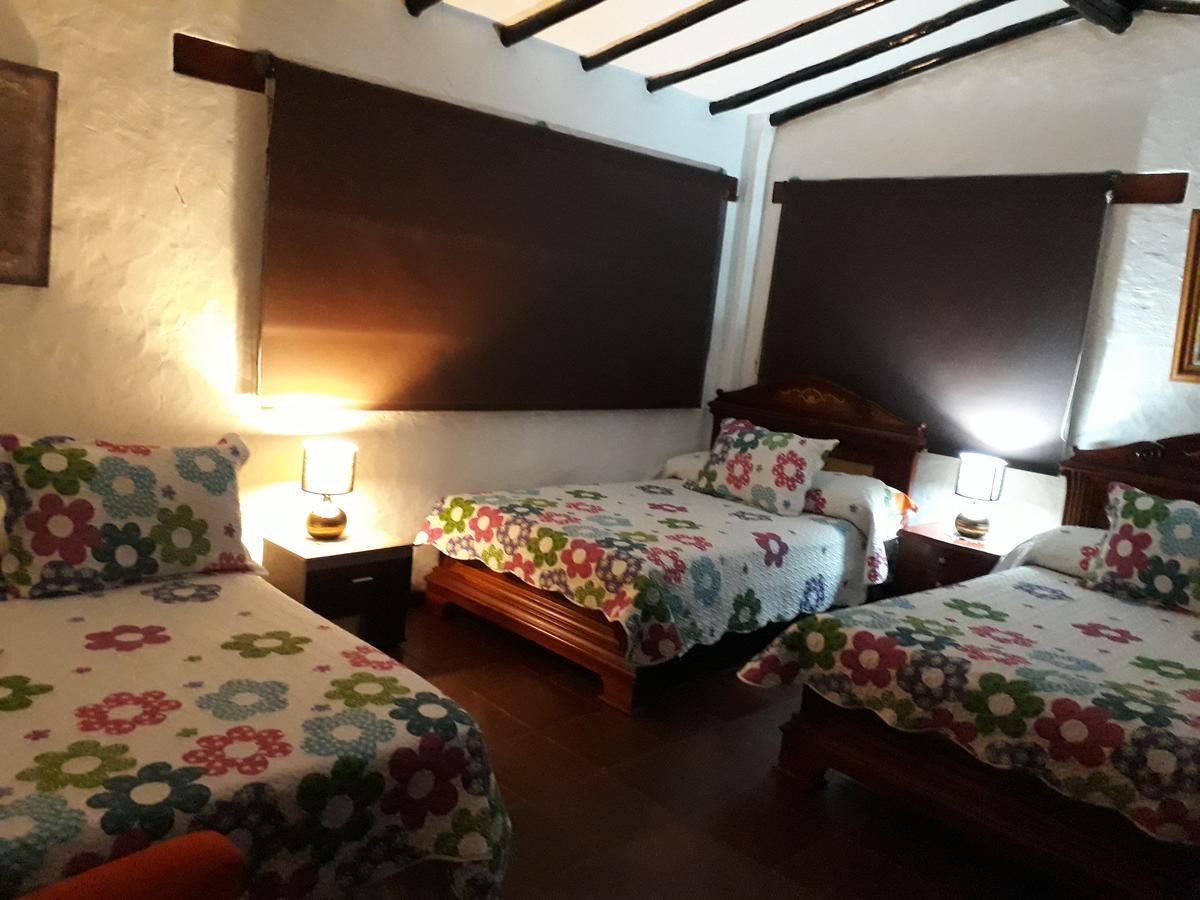 Hotel Campestre Franchesca タビオ エクステリア 写真